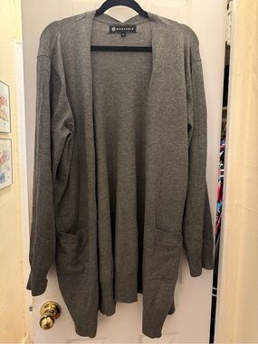 Wantable Women's Open-Front Gray Cardigan Sweater